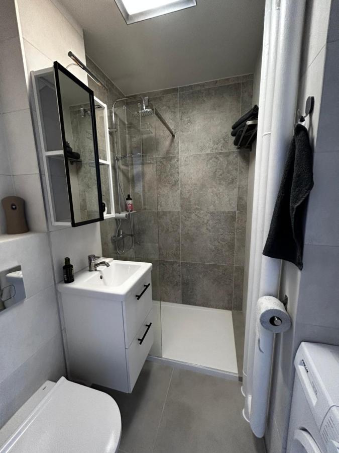 Sky Apartment Comfy Suite Pereca Varsovie Extérieur photo
